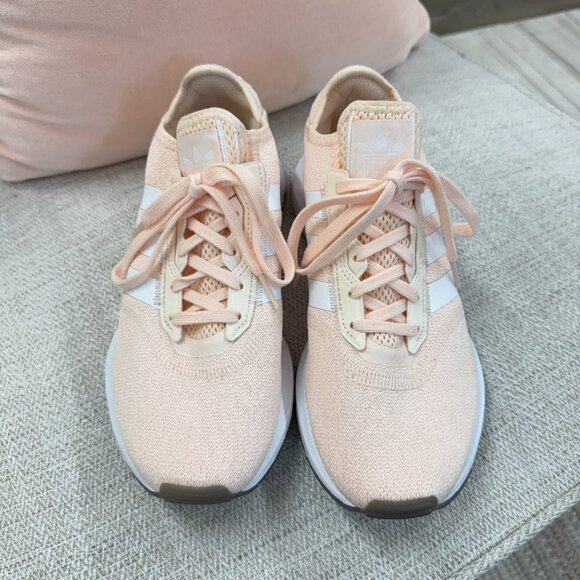 👟 Adidas Swift Run Peach Sneakers | Women's Size 8 - Picture 6 of 7